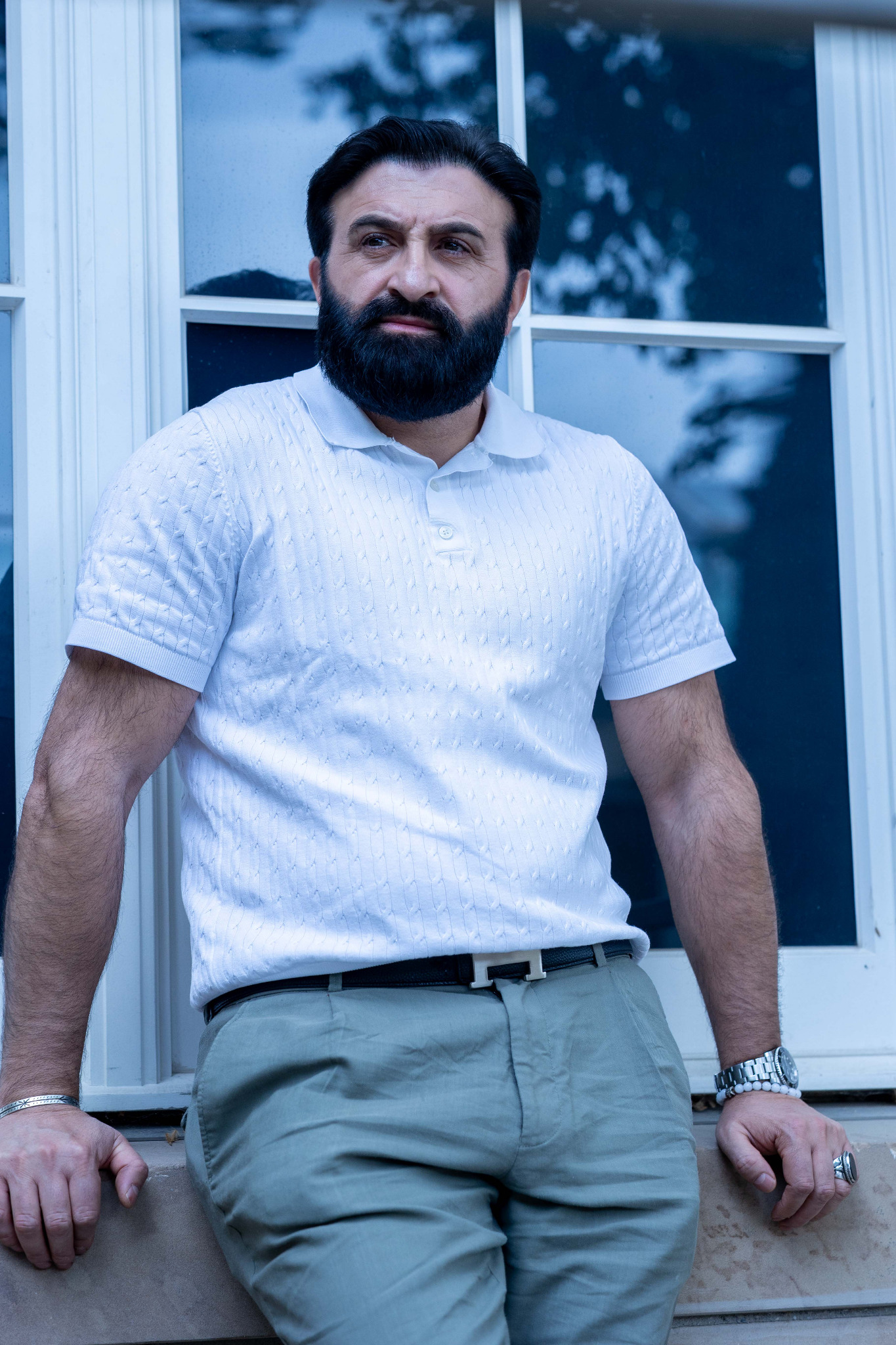 Bülent am Fenster